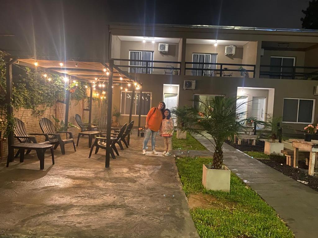Los Lirios Apart & Suite Puerto Iguazu Exterior photo