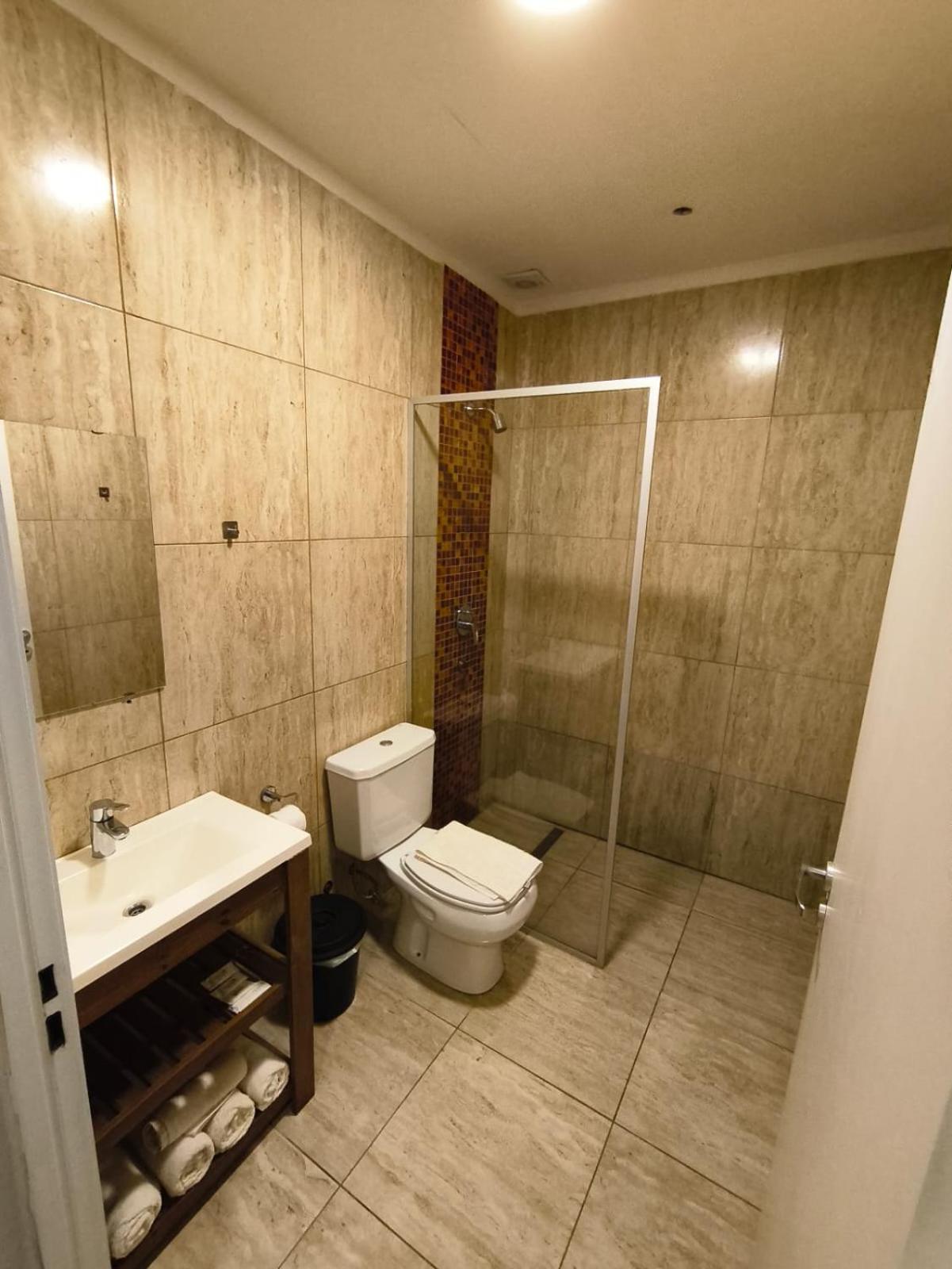 Los Lirios Apart & Suite Puerto Iguazu Exterior photo